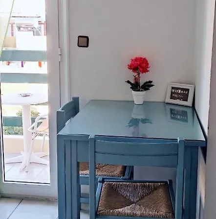 העיירה רתימנו Fouli Studios & Apartments מראה חיצוני תמונה