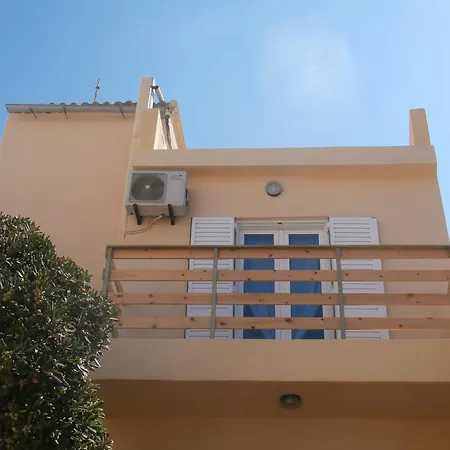 העיירה רתימנו Fouli Studios & Apartments מראה חיצוני תמונה